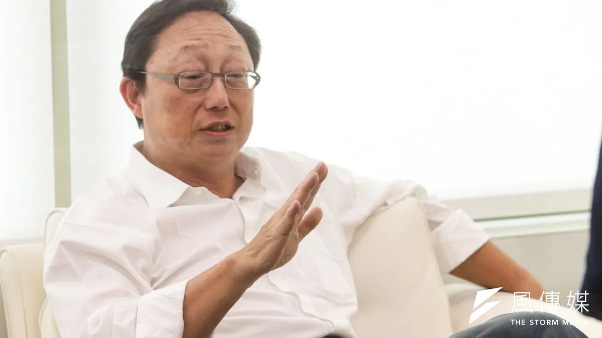 楊芳玲請辭案,引發外界關注姚立明與柯文哲的革命情感是否因此生變,姚22日則表示,讓楊決定離職的引爆點,便是蕭曉玲復職案。(陳明仁攝)