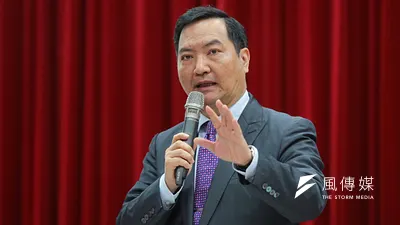 行政院政務委員羅秉成表示,政府打「假訊息」會依「惡假害」三個標準。(資料照片,顏麟宇攝)