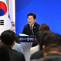 韓国の李在明大統領(写真)がワシントンを訪れ、アメリカのトランプ大統領と会談する。(写真/AP通信提供) 韓国の李在明大統領(写真)がワシントンを訪れ、アメリカのトランプ大統領と会談する。(写真/AP通信提供)