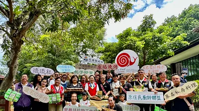 花蓮縣政府舉辦2023台灣原住民慢食博覽會暨國際慢食論壇,邀請國外慢食廚師相互交流分享。(圖/花蓮縣政府提供)