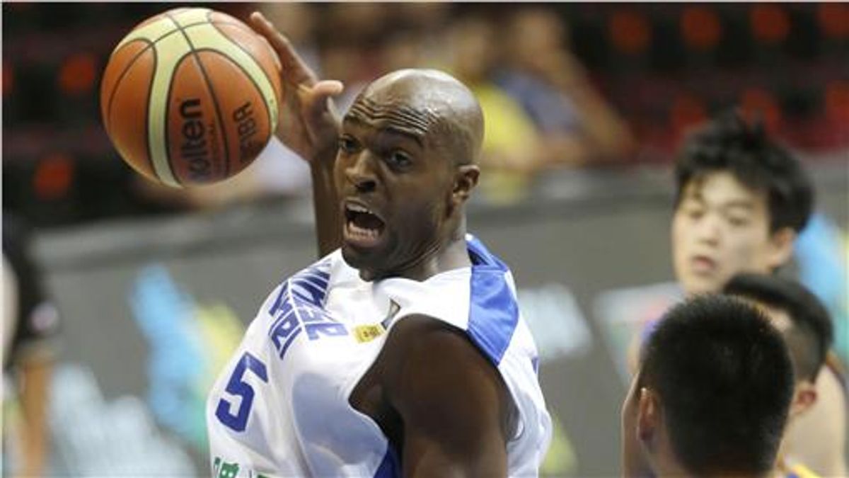 戴維斯愛台灣更歸化我們國籍 戴維斯愛台灣更歸化我們國籍