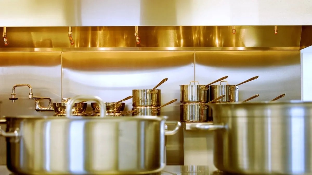 鋁鍋容易引起失智症?專家:把握3不原則使用更放心。(圖/Unsplash) 鋁鍋容易引起失智症?專家:把握3不原則使用更放心。(圖/Unsplash)