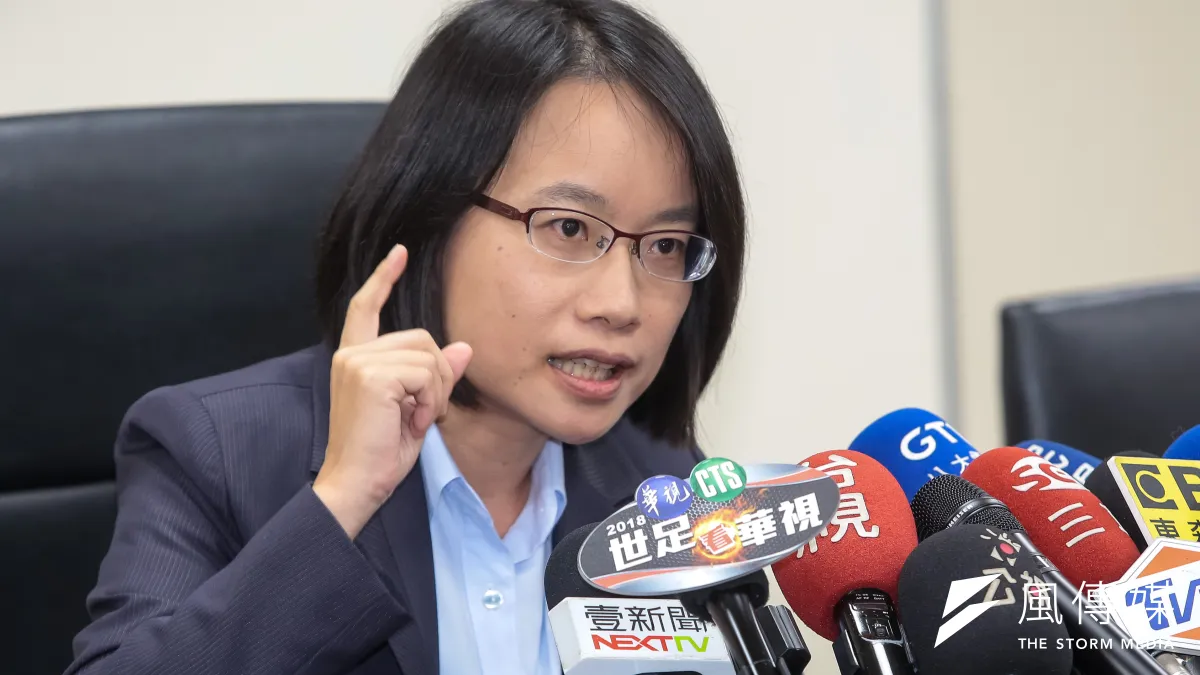台北農產公司總經理吳音寧爭議不斷,蔡英文總統下達全黨救援令,要求民進黨協助她「政治攻防」。(顏麟宇攝)