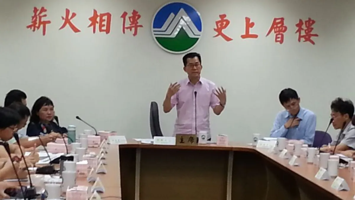 環保署長李應元邀環團討論環評困境,但環評的困境並不在環保署。 (朱淑娟攝)