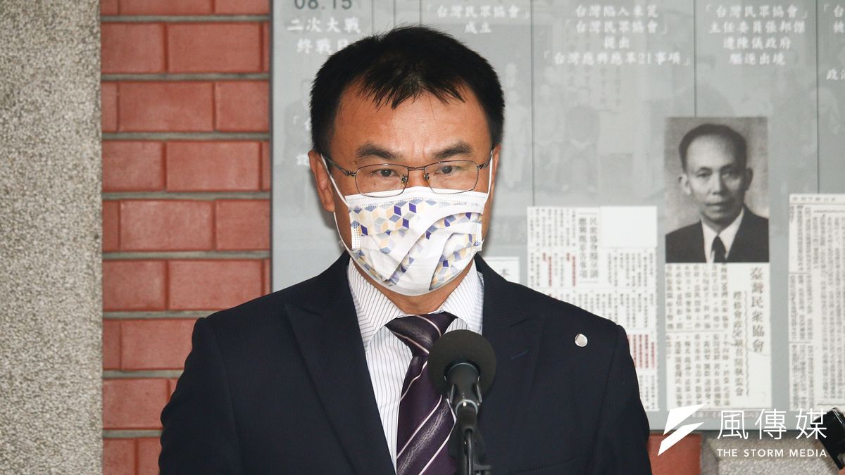 農曆年節將至卻鬧「雞蛋荒」,農委會主委陳吉仲展開「南蛋北送」大作戰,但已難擋年後的蛋價走揚。(資料照,蔡親傑攝) 農曆年節將至卻鬧「雞蛋荒」,農委會主委陳吉仲展開「南蛋北送」大作戰,但已難擋年後的蛋價走揚。(資料照,蔡親傑攝)