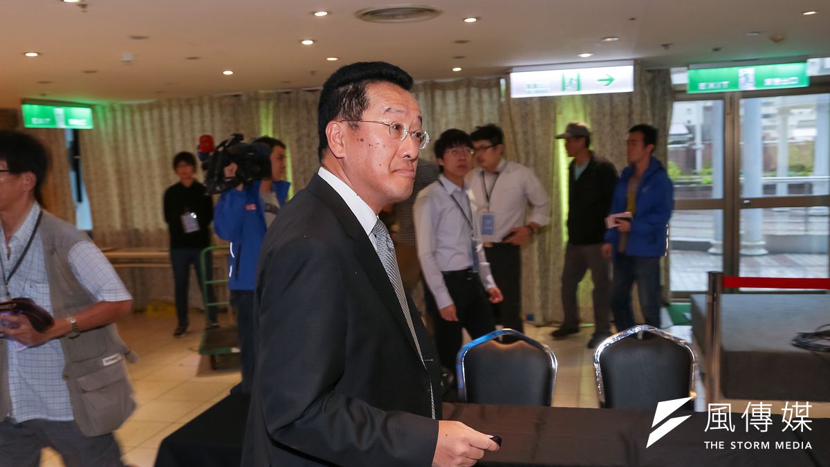 不當黨產處理委員會1日舉行委員會,會中認定中央投資與欣裕台股份有限公司為國民黨附隨組織。圖為不當黨產處理委員會主委顧立雄7日出席「中央投資股份有限公司及欣裕台股份有限公司是否為社團法人中國國民黨附隨組織及其股權是否應命移轉等」聽證會。(資料照,顏麟宇攝) 不當黨產處理委員會1日舉行委員會,會中認定中央投資與欣裕台股份有限公司為國民黨附隨組織。圖為不當黨產處理委員會主委顧立雄7日出席「中央投資股份有限公司及欣裕台股份有限公司是否為社團法人中國國民黨附隨組織及其股權是否應命移轉等」聽證會。(資料照,顏麟宇攝)