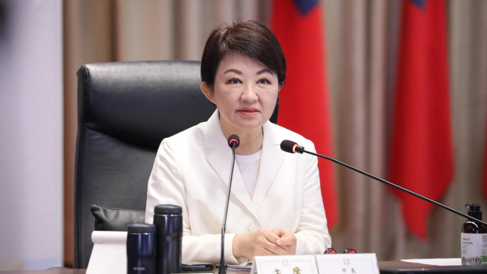 翁章梁三連霸、盧秀燕為何暴跌到快墊底?學者拆解2026縣市長排行榜:她有個劣勢