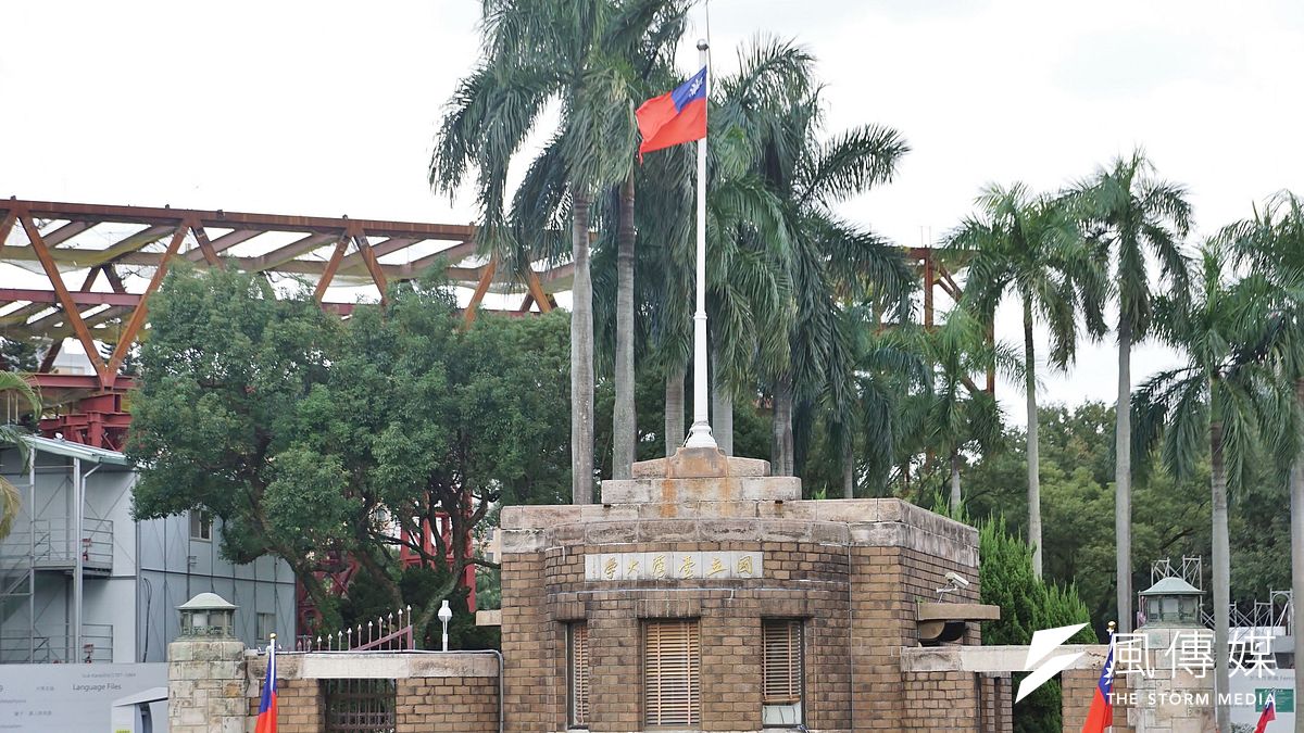 本土疫情升溫,台大20日傳出有學生確診。(資料照,盧逸峰攝) 本土疫情升溫,台大20日傳出有學生確診。(資料照,盧逸峰攝)