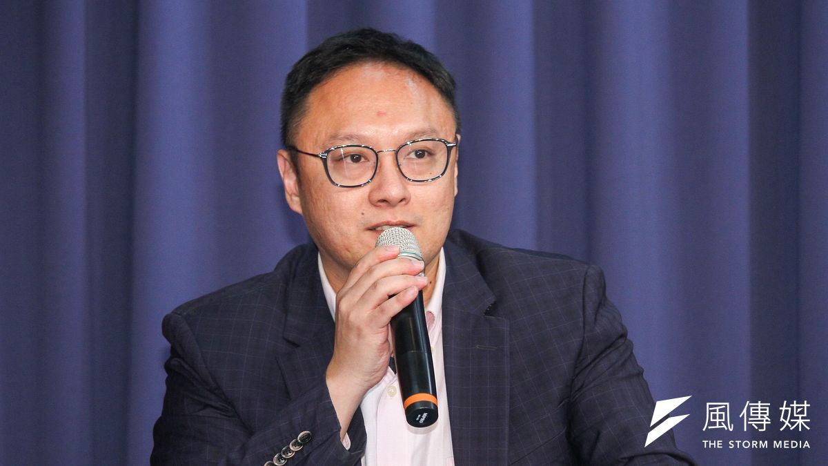 鄭照新批民進黨想用謊言與錯誤的知識,以劣質的手段來轉移焦點、誤導人民。(資料照,蔡親傑攝) 鄭照新批民進黨想用謊言與錯誤的知識,以劣質的手段來轉移焦點、誤導人民。(資料照,蔡親傑攝)