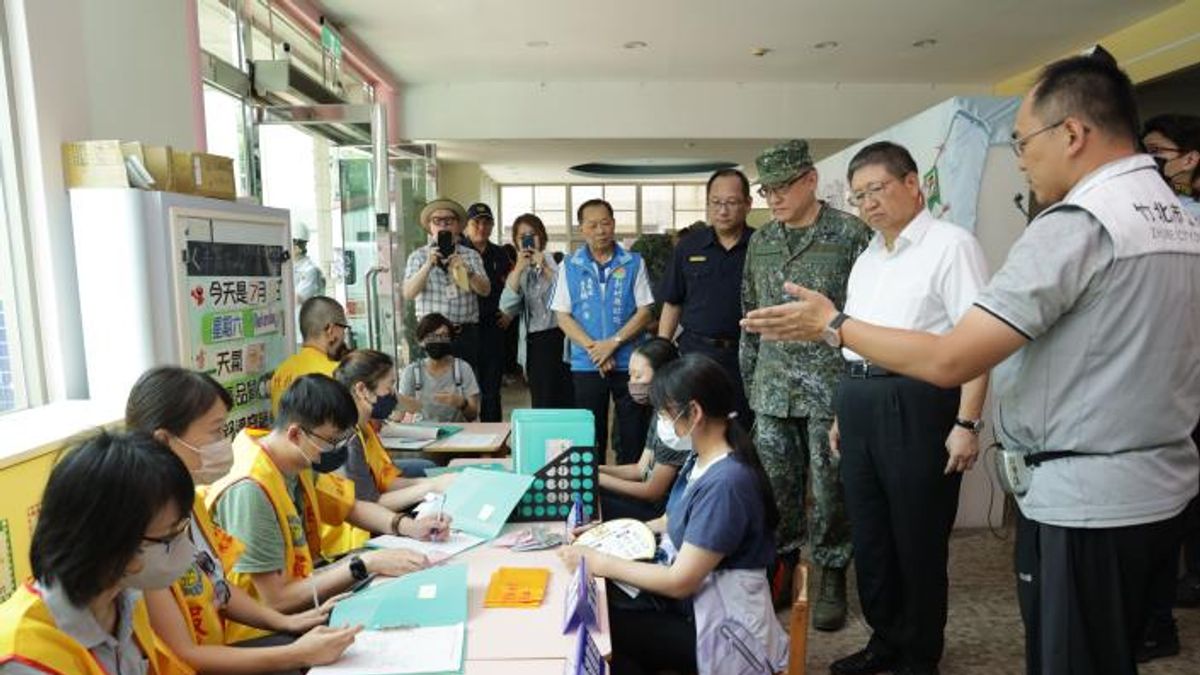 新竹縣長楊文科視察疏導及避難、搶救演練。(圖/新竹縣政府提供) 新竹縣長楊文科視察疏導及避難、搶救演練。(圖/新竹縣政府提供)