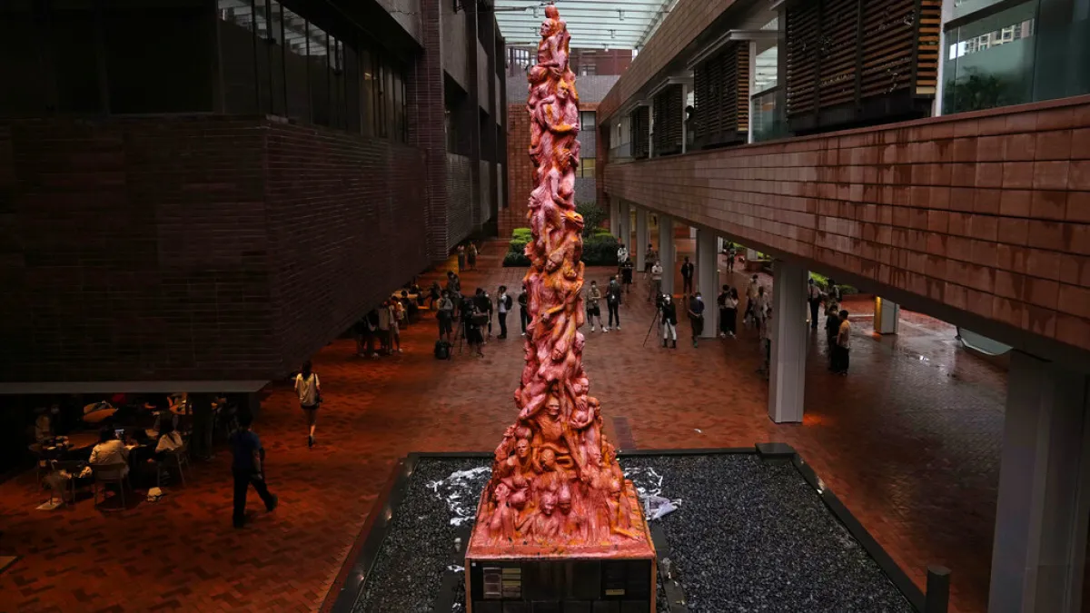 香港大學的校園內的國殤之柱。(美聯社)