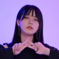 韓国発の実力派シンガーCielAが、fhána佐藤純一の書き下ろし新曲や名作ボカロカバーを収録した1stアルバム『Cyanotype』を11月25日に発売する。(写真/ユーマ株式会社提供) 韓国発の実力派シンガーCielAが、fhána佐藤純一の書き下ろし新曲や名作ボカロカバーを収録した1stアルバム『Cyanotype』を11月25日に発売する。(写真/ユーマ株式会社提供)