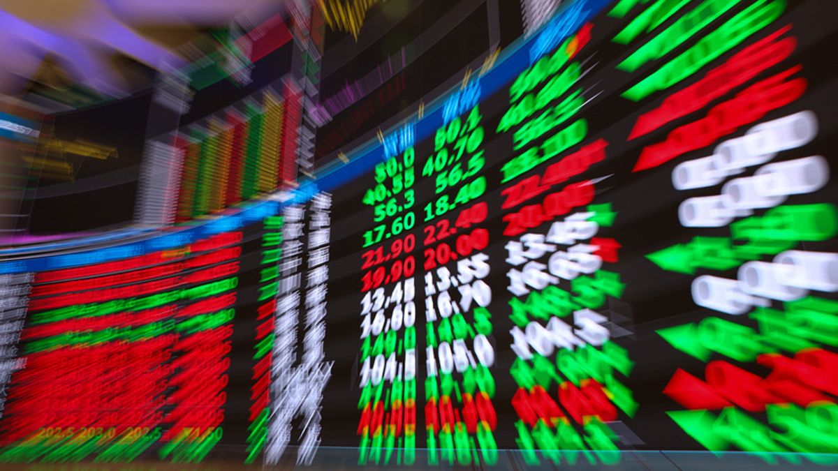 台灣光通訊產業苦熬30年迎春天?謝金河點名4台廠:股價出現10倍速大漲