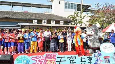 歡慶客家「天穿日」 屏東竹田驛園High翻天
