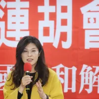 台湾・国民党主席の鄭麗文氏(写真)が就任後、中国への訪問と習近平氏との会談を計画していると数回発言。写真は「連・胡会談20周年活動」に出席する鄭麗文氏。(写真/柯承惠撮影) 台湾・国民党主席の鄭麗文氏(写真)が就任後、中国への訪問と習近平氏との会談を計画していると数回発言。写真は「連・胡会談20周年活動」に出席する鄭麗文氏。(写真/柯承惠撮影)