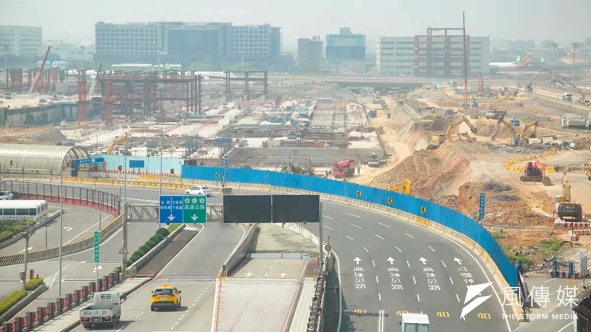 桃園機場興建中第三航廈。(顏麟宇攝) 桃園機場興建中第三航廈。(顏麟宇攝)