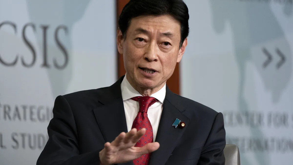 2023年1月5日,日本經濟產業大臣西村康稔在戰略暨國際研究中心(CSIS)演說(AP)