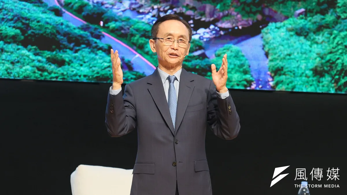 美麗島電子報董事長吳子嘉(見圖)涉違反《公職人員選舉罷免法》意圖使人不當選罪嫌,新竹地檢署10月22日搜索其住處與辦公室,掀起外界關注。(資料照,柯承惠攝)