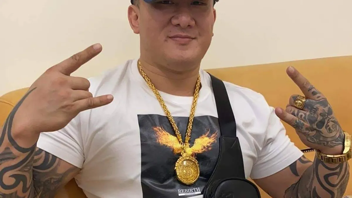 NCC以7比0否決中天新聞台換照,「館長」陳之漢(見圖)在臉書發文表示「反紅媒,台灣人贏了!」(取自飆捍臉書)