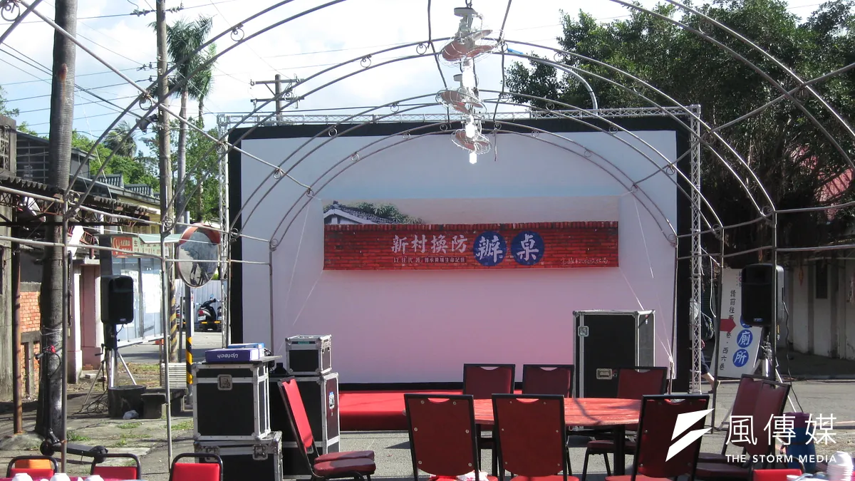 高雄市政府力推鳳山黃埔新村歷史文化空間保存計畫,以住代護,並賦予保存維護任務,但吸引「什麼人」入住,才能妥善保存維護黃埔新村,原住戶與文化局的看法不同。(楊伯祿攝)