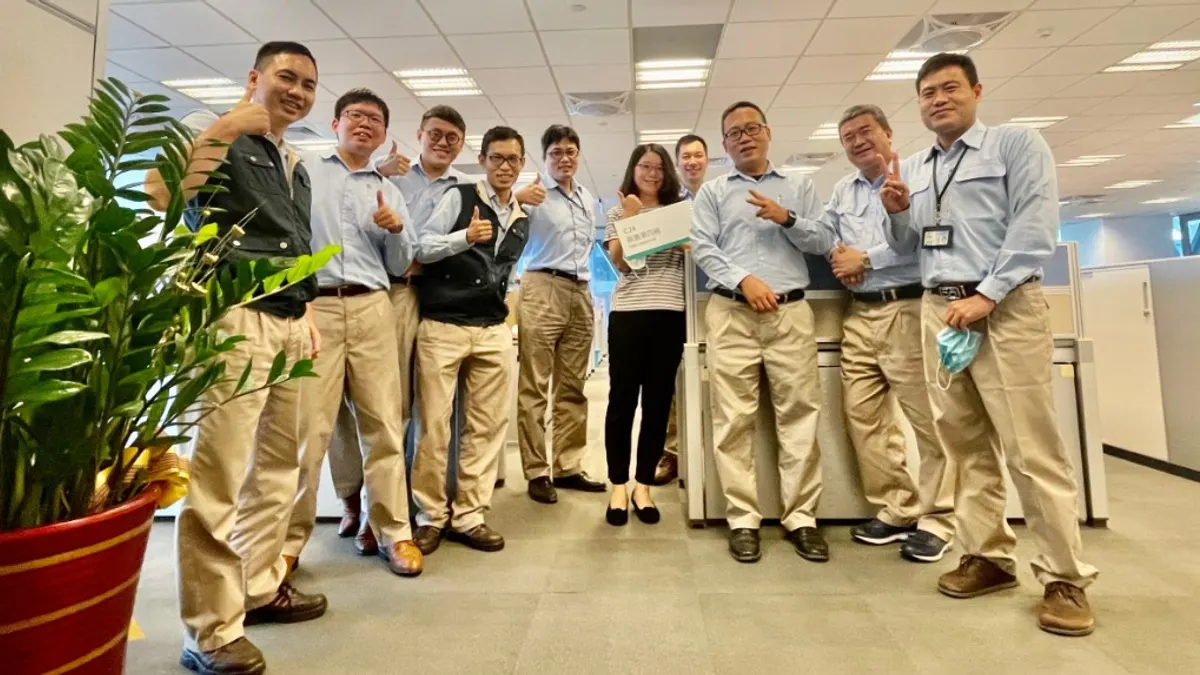 中鋼委託國立高雄科技大學辦理公開甄試,預計招募30名新進師級人員,包括機械師級22名、電機師級8名。(圖/中鋼公司提供) 中鋼委託國立高雄科技大學辦理公開甄試,預計招募30名新進師級人員,包括機械師級22名、電機師級8名。(圖/中鋼公司提供)