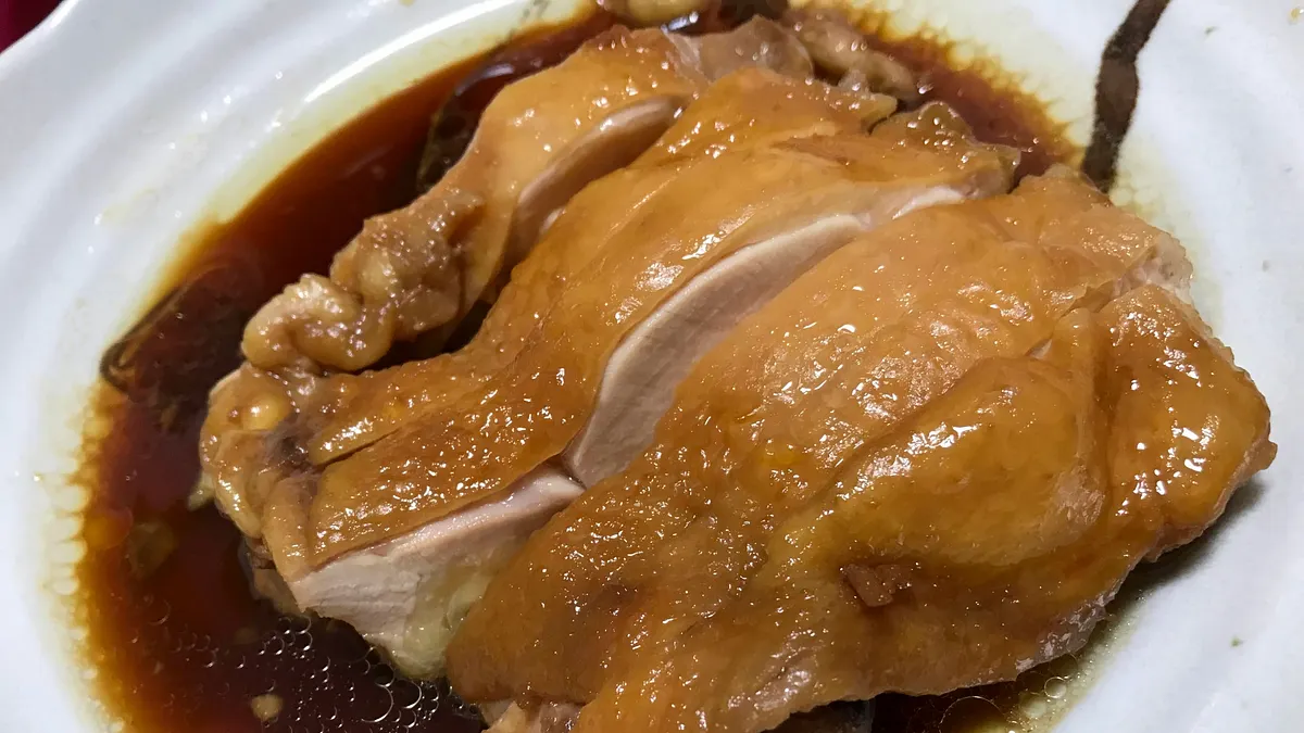 雞腿怎麼滷才好吃?主婦教簡單1招,免開火肉質軟嫩入味。(示意圖/取自photo-ac) 雞腿怎麼滷才好吃?主婦教簡單1招,免開火肉質軟嫩入味。(示意圖/取自photo-ac)