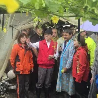 行政院長卓榮泰(前左2)累計七件法案不副署寫下「憲政特例」。(中央社) 行政院長卓榮泰(前左2)累計七件法案不副署寫下「憲政特例」。(中央社)