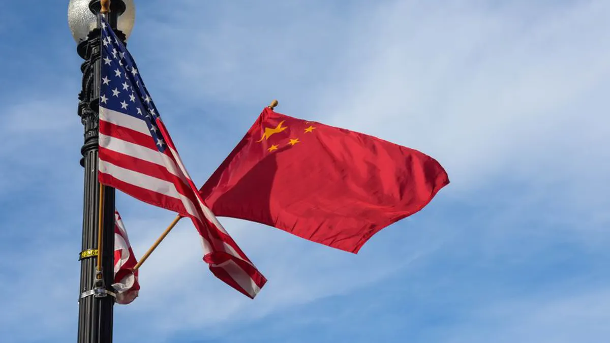 武漢肺炎爆發,間接挑起美中價值觀與意識形態的對決。(資料照,翻攝自China Xinhua News Twitter)