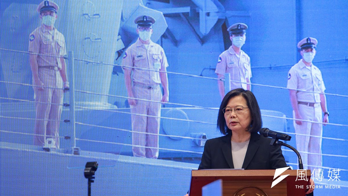總統蔡英文27日出席「強化全民國防兵力結構調整方案」記者會。(資料照,顏麟宇攝) 總統蔡英文27日出席「強化全民國防兵力結構調整方案」記者會。(資料照,顏麟宇攝)