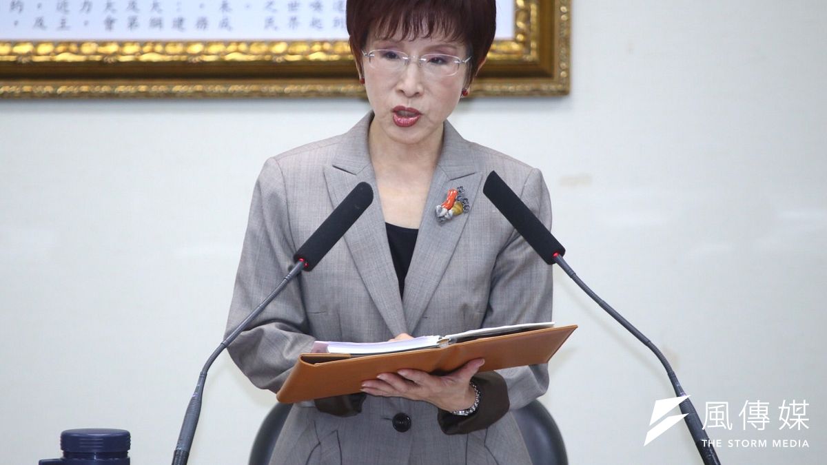 國民黨中常會,國民黨主席洪秀柱表示,北京透過WHA重提一中原則,並從共識層次拉高到聯合國決議文層次,這是全面杯葛我參與國際組織的前兆。(蔡耀徵攝) 國民黨中常會,國民黨主席洪秀柱表示,北京透過WHA重提一中原則,並從共識層次拉高到聯合國決議文層次,這是全面杯葛我參與國際組織的前兆。(蔡耀徵攝)