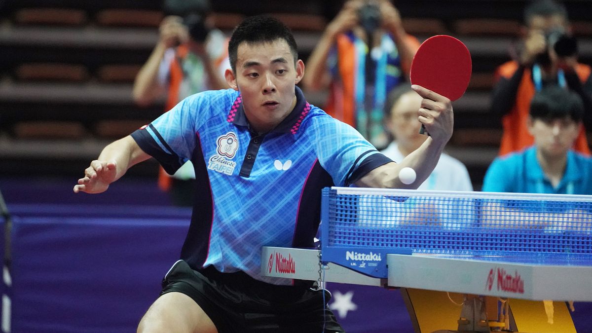 陳建安29日在世大運桌球男單金牌戰上,不敵日本選手,拿下銀牌。(大專題總提供) 陳建安29日在世大運桌球男單金牌戰上,不敵日本選手,拿下銀牌。(大專題總提供)