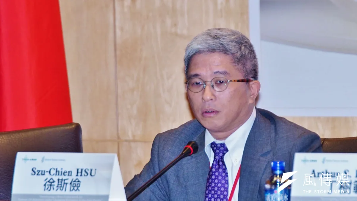 台灣民主基金會執行長徐斯儉18日指出,中國內部政治的不確定性讓外界無法得知它的實際狀況,而事實上,他們自己可能也不知道,這也是習近平何以能輕易在國際關係上有所斬獲的原因。(盧逸峰攝)