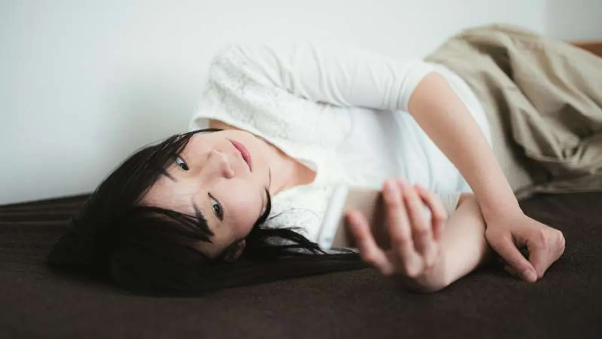 為愛不惜一切、默默付出不求回報,這樣的愛情觀真的健康嗎?(示意圖/取自pakutaso) 為愛不惜一切、默默付出不求回報,這樣的愛情觀真的健康嗎?(示意圖/取自pakutaso)