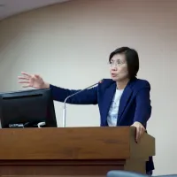 廉政機關出手查清對台北市長蔣萬安是否涉利益迴避,國民黨新竹縣長參選人徐欣瑩(見圖)對此怒批。(徐欣瑩辦公室提供) 廉政機關出手查清對台北市長蔣萬安是否涉利益迴避,國民黨新竹縣長參選人徐欣瑩(見圖)對此怒批。(徐欣瑩辦公室提供)