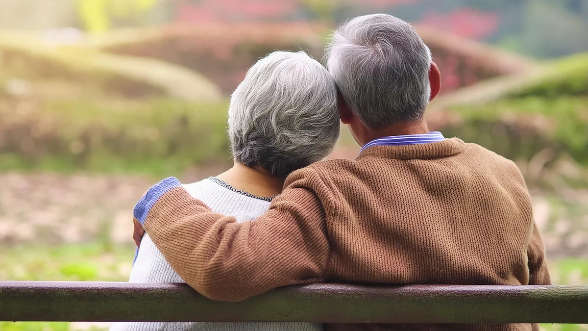 意定監護可以事先規劃自己晚年的生活及醫療照護,也能確保自己的財產可以依照自己想要的方式使用及安排。(示意圖/取自PhotoAC)