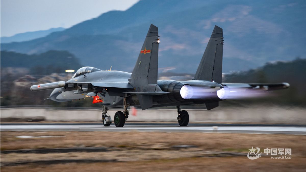 解放軍戰機。(翻攝網路) 解放軍戰機。(翻攝網路)