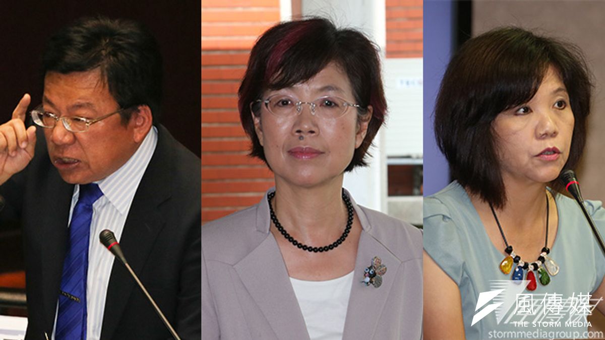 日前立院國民黨團成立PK小組,讓國會充滿選舉味;民進黨團在27日也將就新北市幽靈工程、國民黨台商後援會補助機票、陸配政黨挺連活動發走路工等選舉疑雲,由3位召委李俊俋(左起)、尤美女、葉宜津安排政府相關部會到立法院專案報告與備詢。(資料照片,余志偉攝) 日前立院國民黨團成立PK小組,讓國會充滿選舉味;民進黨團在27日也將就新北市幽靈工程、國民黨台商後援會補助機票、陸配政黨挺連活動發走路工等選舉疑雲,由3位召委李俊俋(左起)、尤美女、葉宜津安排政府相關部會到立法院專案報告與備詢。(資料照片,余志偉攝)