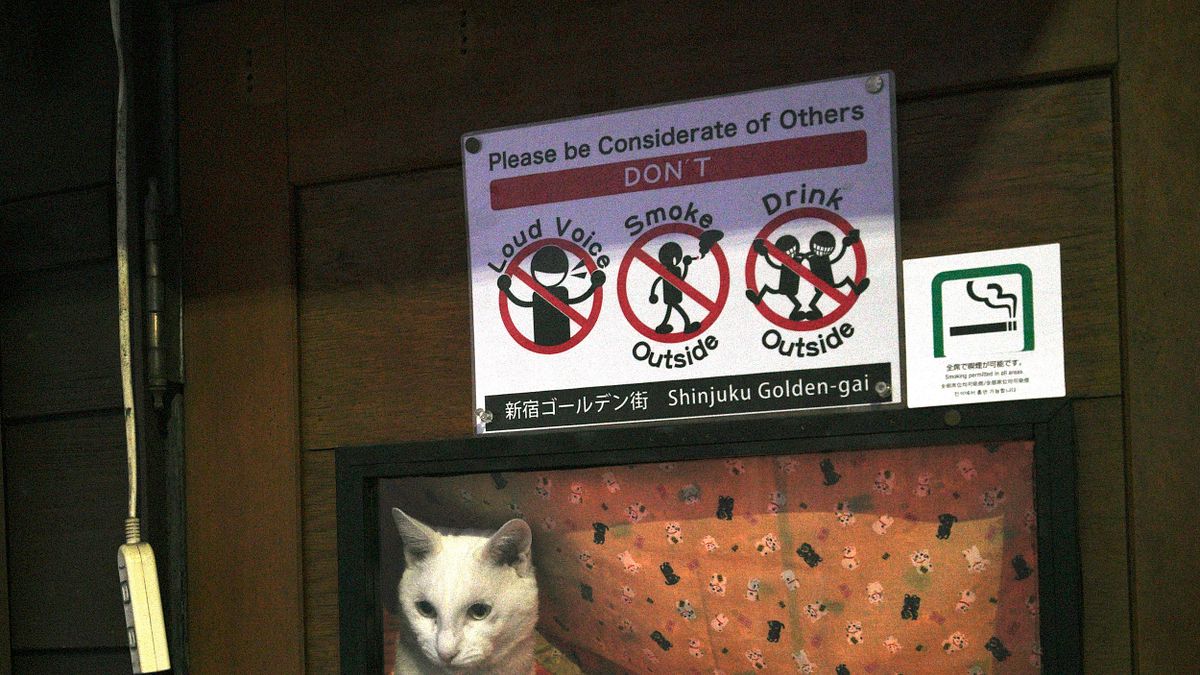 2020年4月,日本新冠肺炎疫清遲遲無法緩解,經濟活動大受影響(AP) 2020年4月,日本新冠肺炎疫清遲遲無法緩解,經濟活動大受影響(AP)