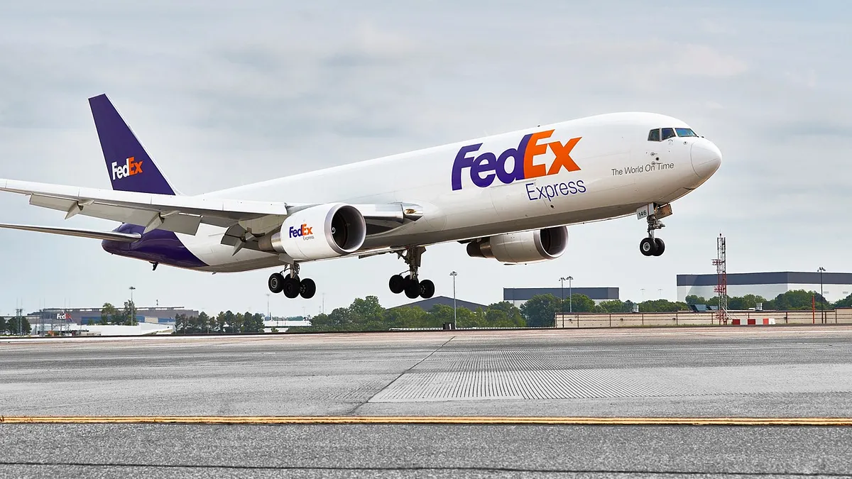 聯邦快遞宣布正式在全美運送首批COVID-19疫苗,為全球抗疫盡一份心力。(聯邦快遞提供)