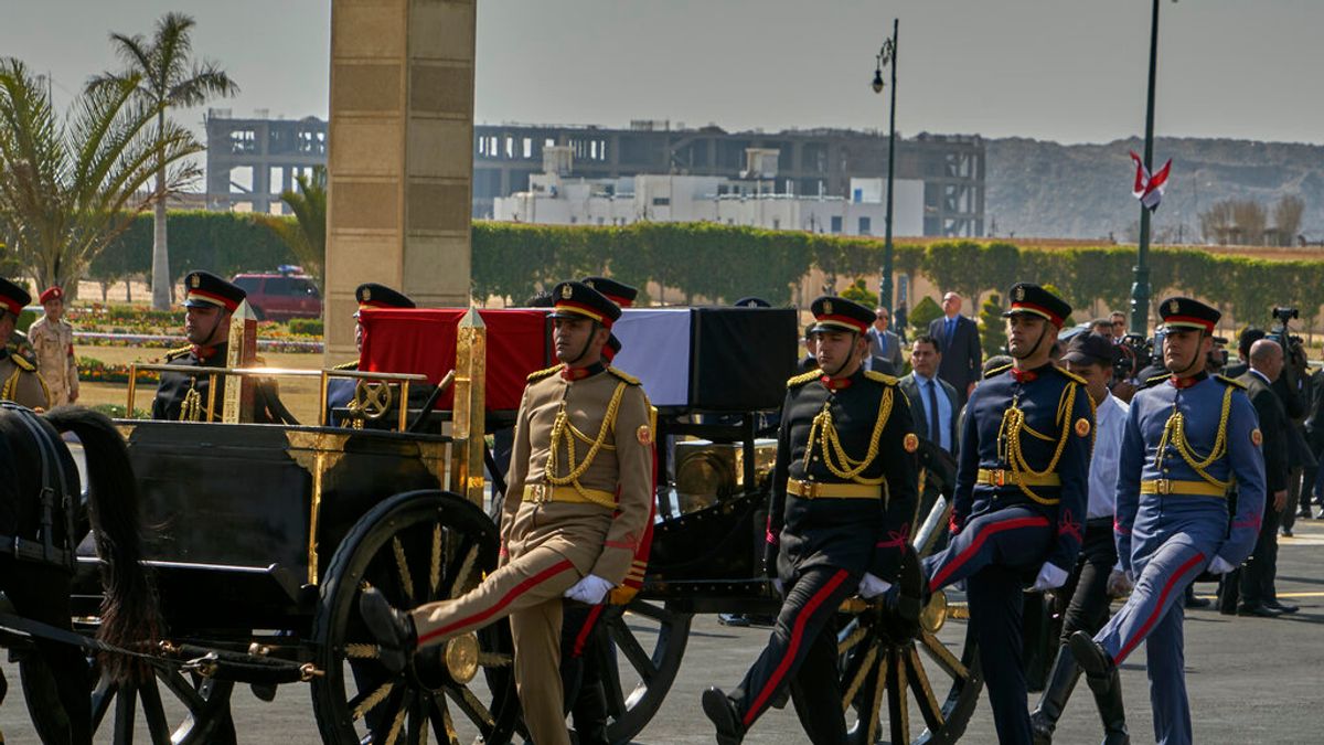 埃及前總統穆巴拉克2月26日下葬。(美聯社) 埃及前總統穆巴拉克2月26日下葬。(美聯社)