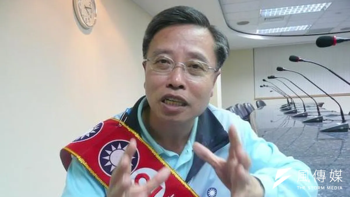 為頂新救溺獻金疑雲,國民黨行管會主委林德瑞告周玉蔻。(中評社)