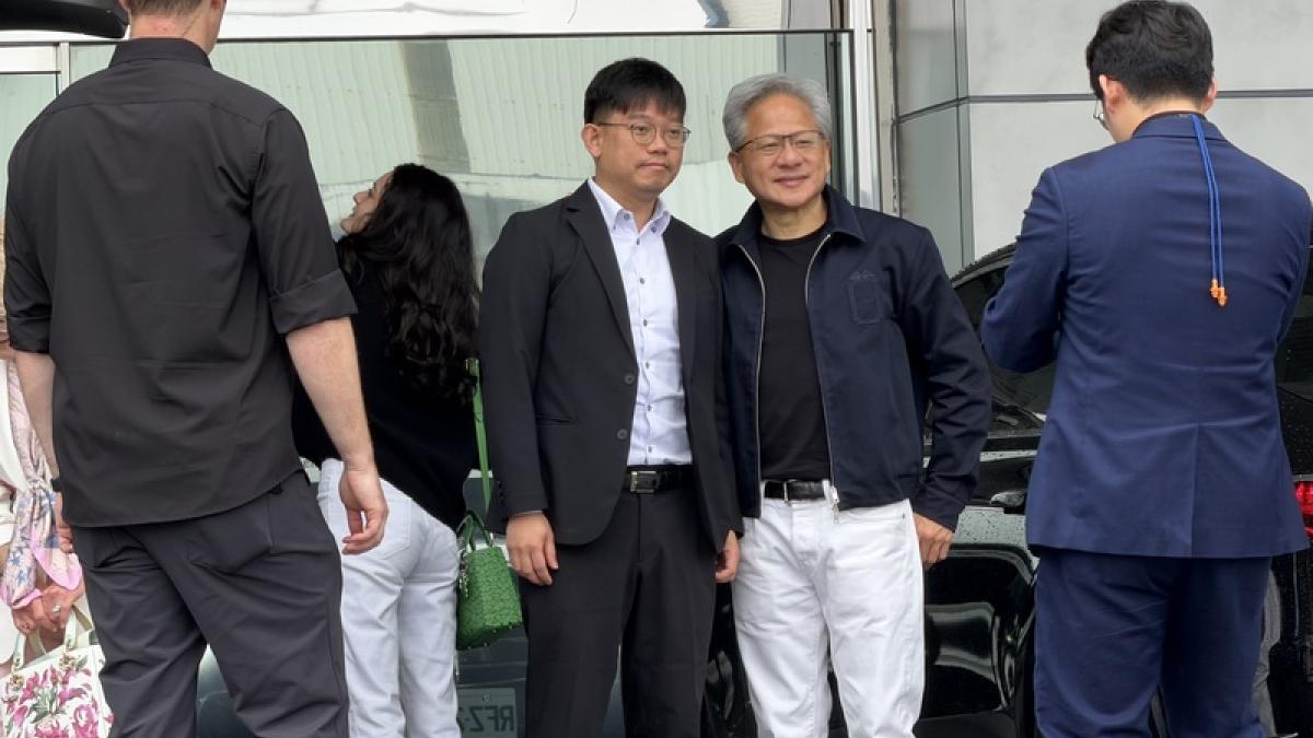 黃仁勳訪台談供電!賴清德邀親赴電廠 台電:一定邀請參訪