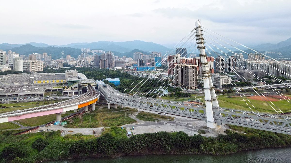 安坑輕軌即將通車,雙城站還有2字頭便宜可撿。(圖/住展房屋網) 安坑輕軌即將通車,雙城站還有2字頭便宜可撿。(圖/住展房屋網)