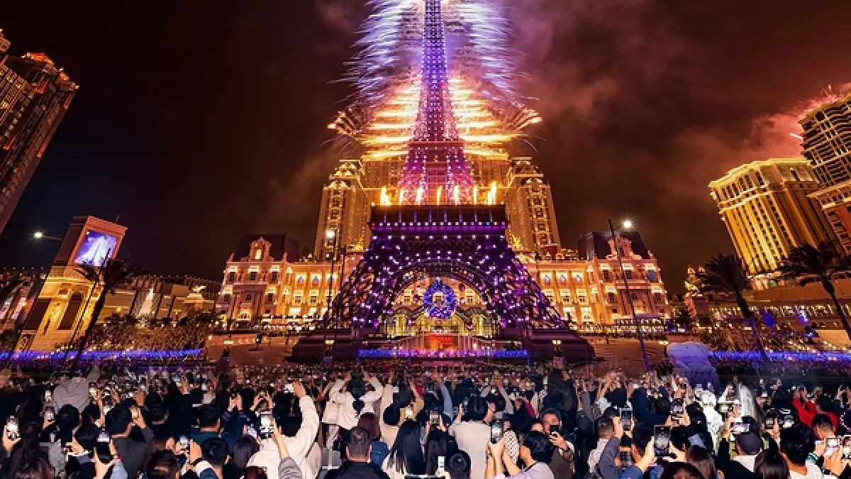 The Parisian Macao Celebrates 10th Anniversary
