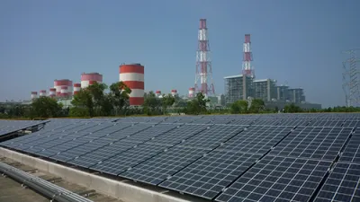 依新政府規劃,到2025年全台太陽能裝置容量達2000萬瓩(20GW),風力裝置容量達420萬瓩(4.2GW)。(資料照,取自台電網站)