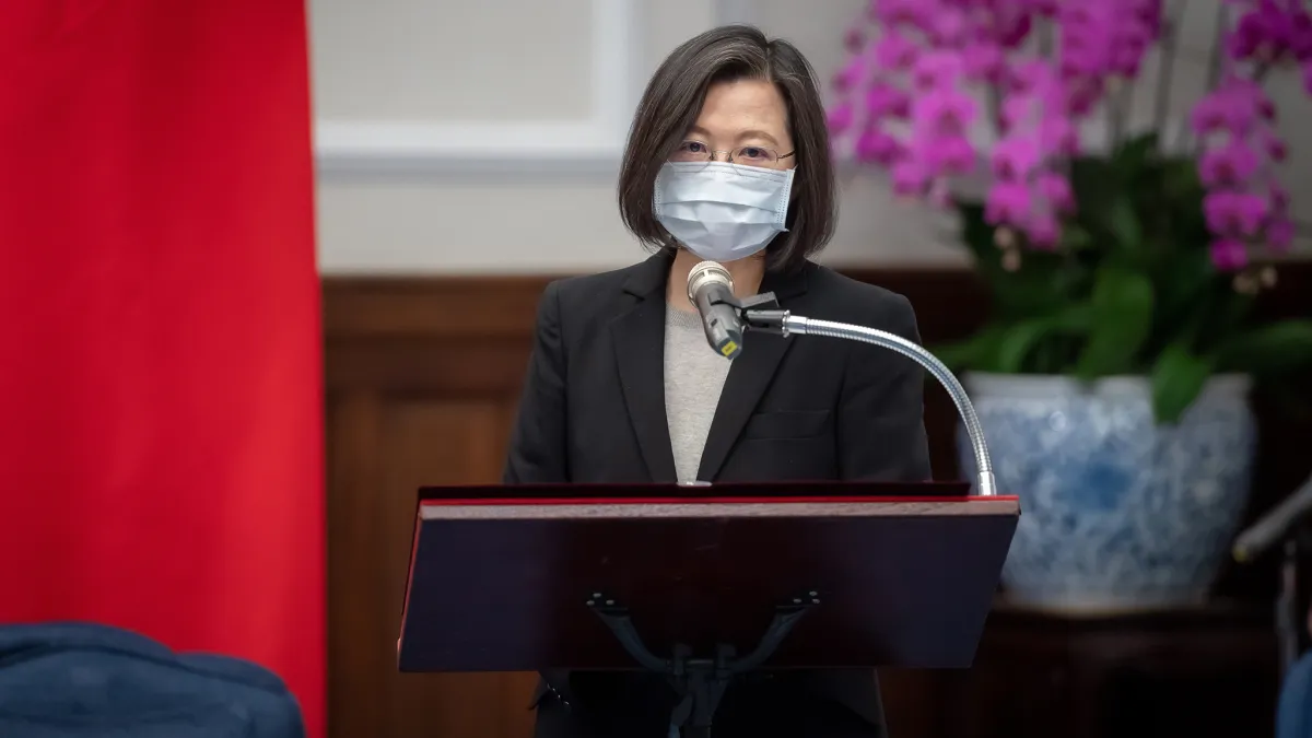在俄羅斯攻打烏克蘭的同時,總統蔡英文也一再強調,「台灣和烏克蘭有本質上的不同」。(總統府提供)