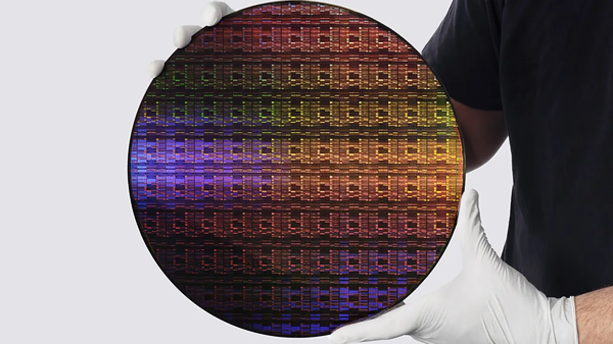 IBM Debuts World's First Sub-1 Nanometer Chip Technology
