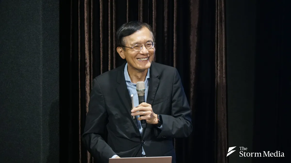 John Chen delivering his keynote speech at the 2026 Breakthrough Forum. (Photo / Tsai Chin-chieh)