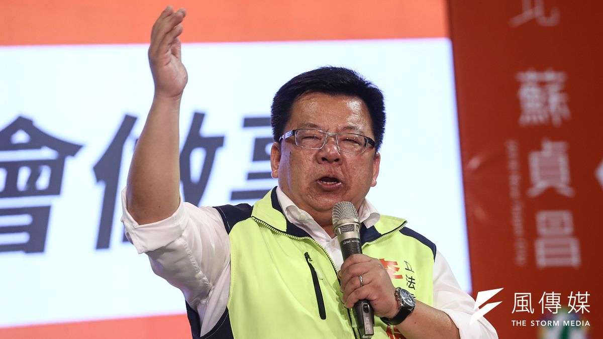 民進黨立委李俊俋繼昨「中生代提早全面接班」一說後,今再度提議「內造化民進黨」,盼民眾能夠找回認同感。(資料照,陳品佑攝) 民進黨立委李俊俋繼昨「中生代提早全面接班」一說後,今再度提議「內造化民進黨」,盼民眾能夠找回認同感。(資料照,陳品佑攝)