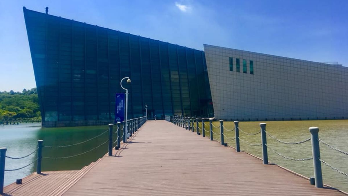 中共將中山艦打撈起並修復,成立博物館。圖為中山艦博物館外觀。(資料照,盧凡思提供) 中共將中山艦打撈起並修復,成立博物館。圖為中山艦博物館外觀。(資料照,盧凡思提供)